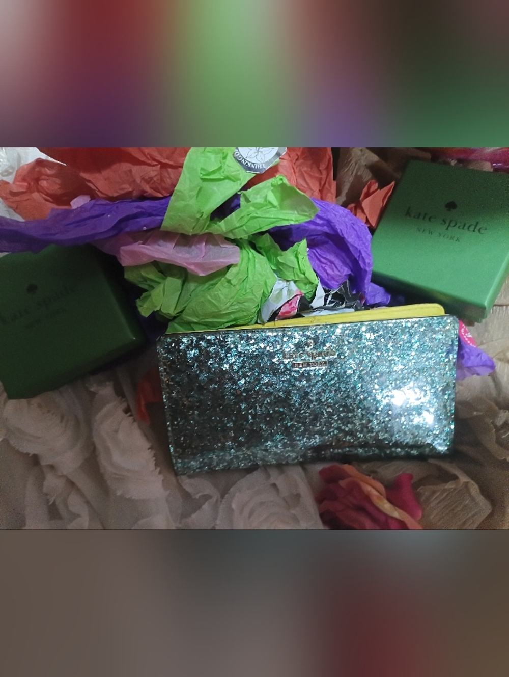 kate spade Green Glitter Zip-Around Wallet with Gold Trim - Picture 12 of 14